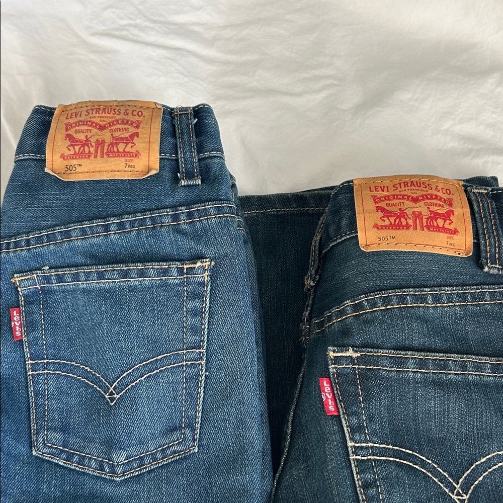2 Pair of Levi Boy’s jeans - Picture 6 of 6